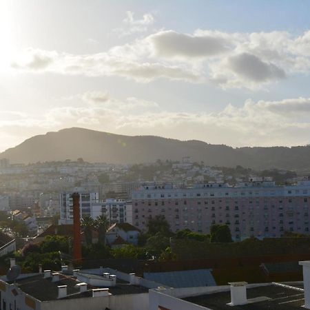 M&H Loft - Apartamento T2 Em Setúbal Exterior foto